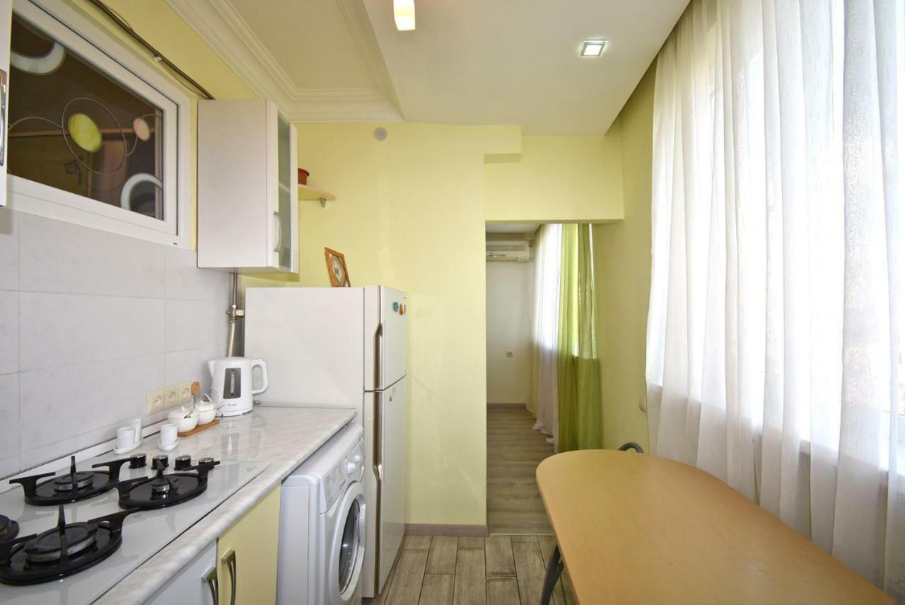 Perfect Apartment In Center Of Yerevan City Exterior foto